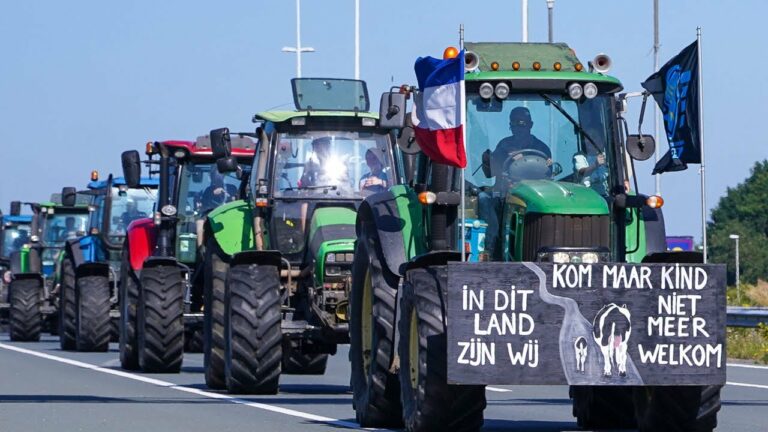 Dutch farmers form tractor blockade in 'massive' protest over nitrogen policy